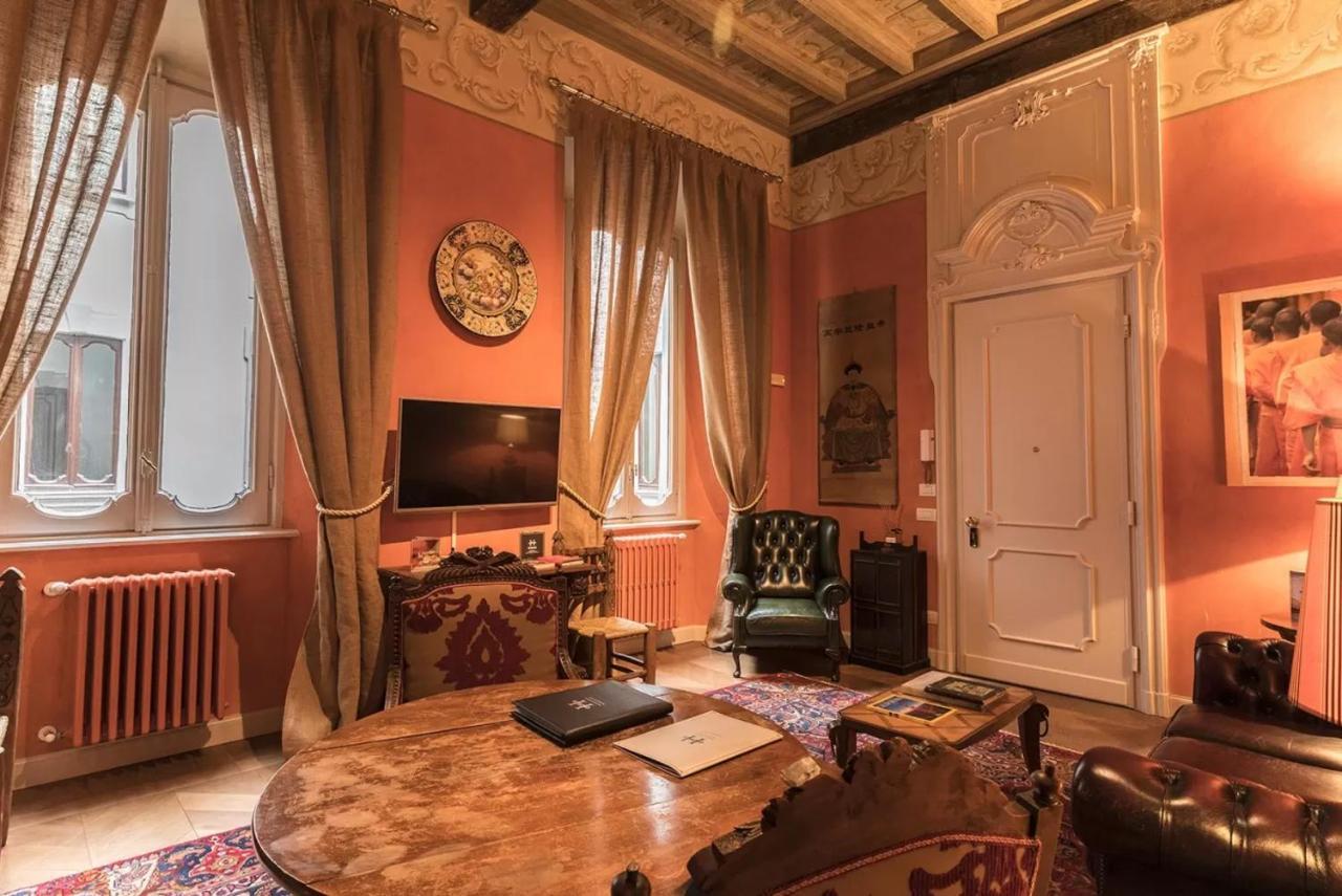 Italianway - Borgonuovo 12 Daire Milano Dış mekan fotoğraf