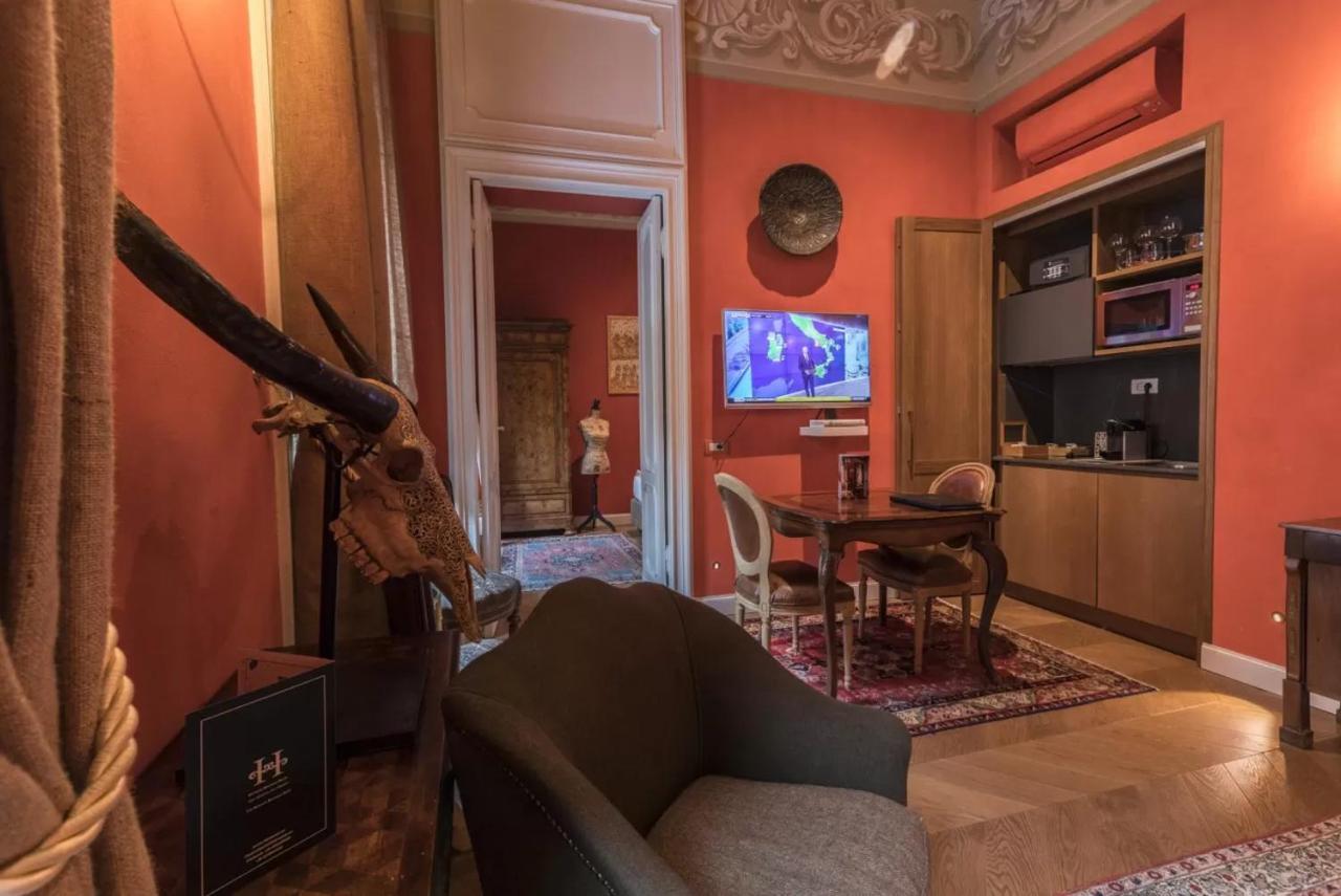 Italianway - Borgonuovo 12 Daire Milano Dış mekan fotoğraf