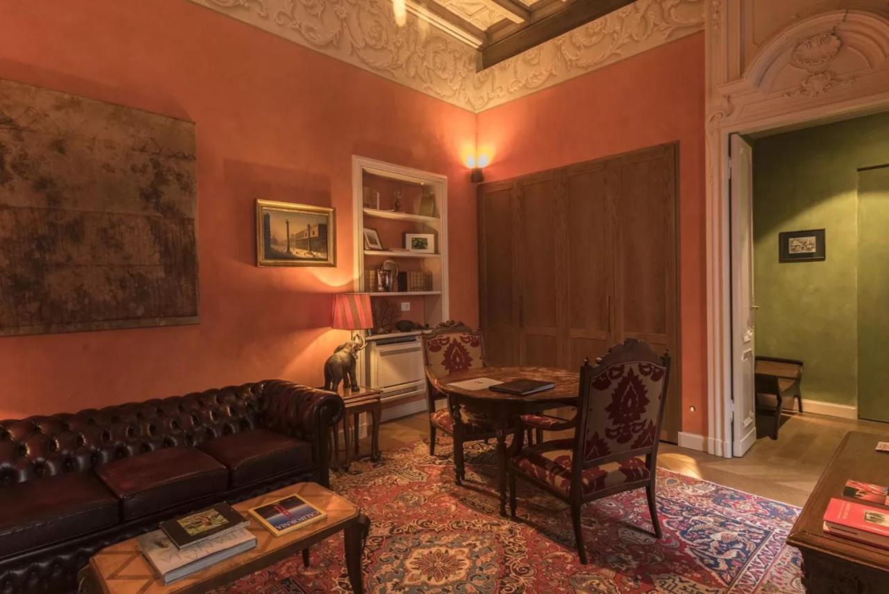 Italianway - Borgonuovo 12 Daire Milano Dış mekan fotoğraf